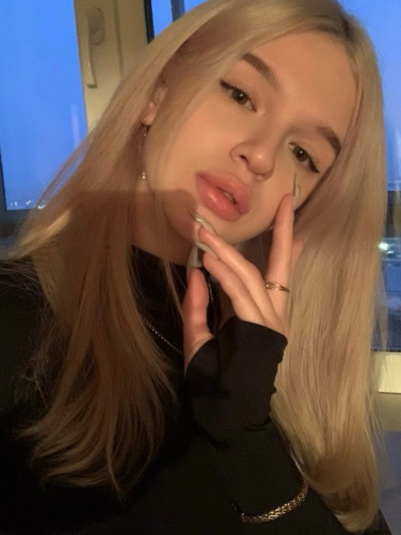 Виктория проститутка у метро Проспект Славы